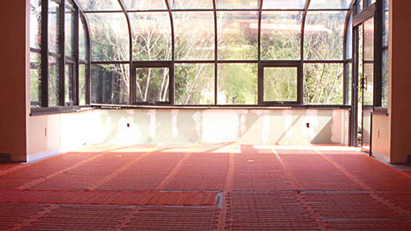 Radiant Heat Brings Comfort To A Yoga Retreat 7